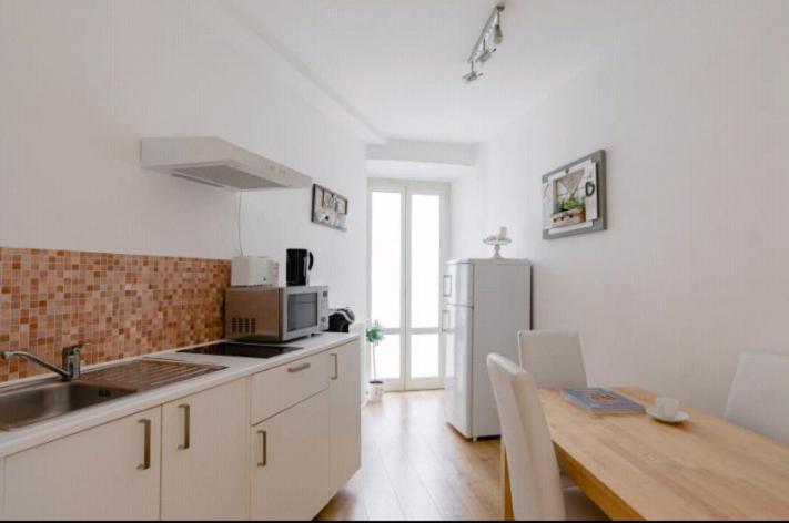 Charming 25 Apartment Рим Экстерьер фото